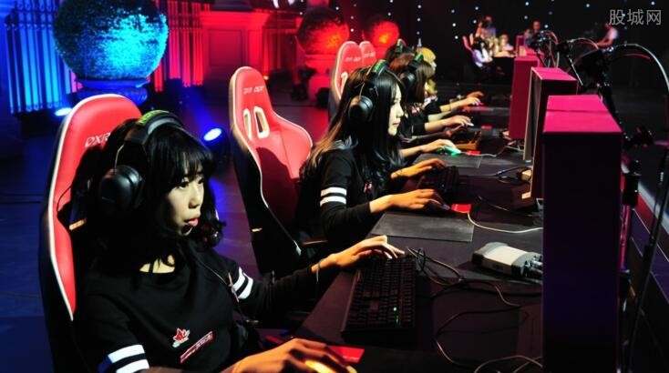 约克雷斯在 约克雷斯在