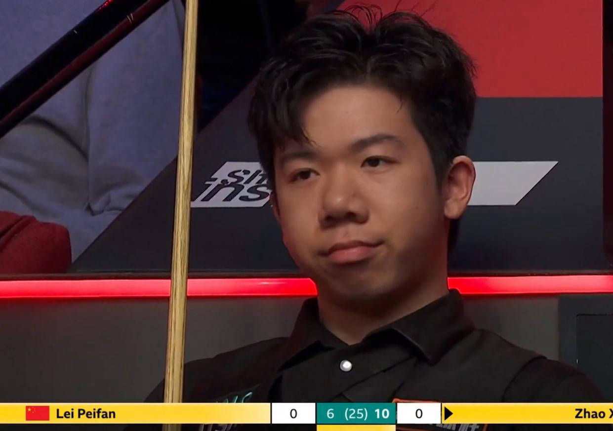 球应声入网 球应声入网