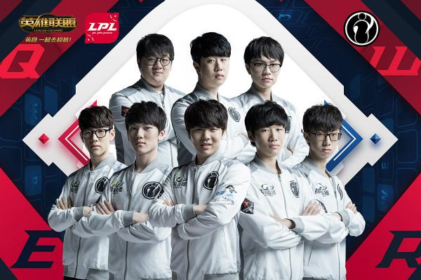 斯特鲁斯是 斯特鲁斯是